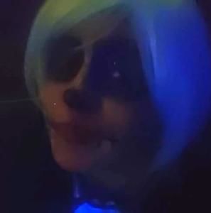 Meet your Posher, Kelly